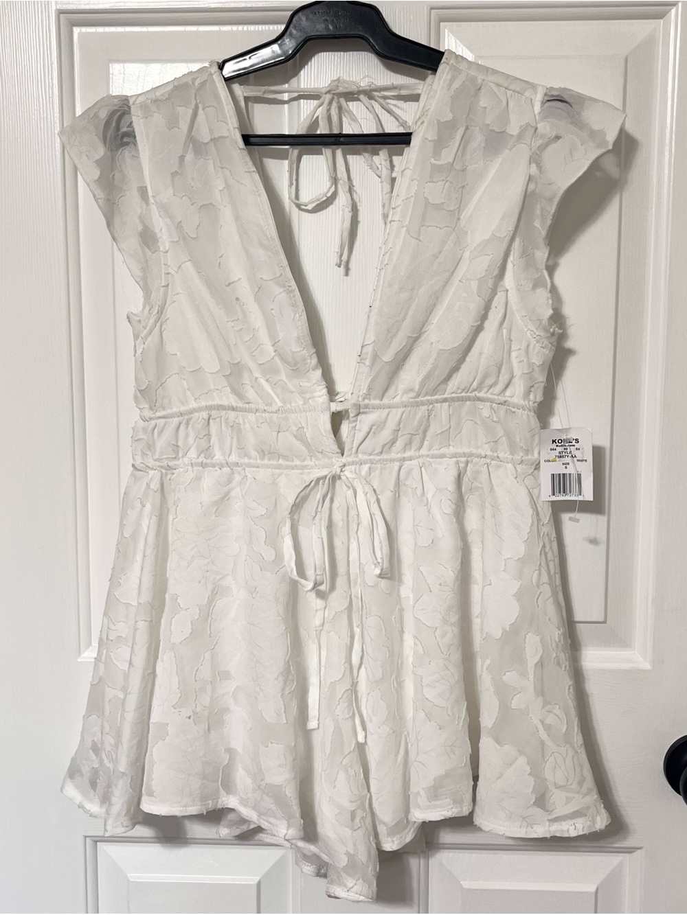 NWT Fourteen Twelve White Textured Floral Sheer Lace Up Cottagecore Romper Small